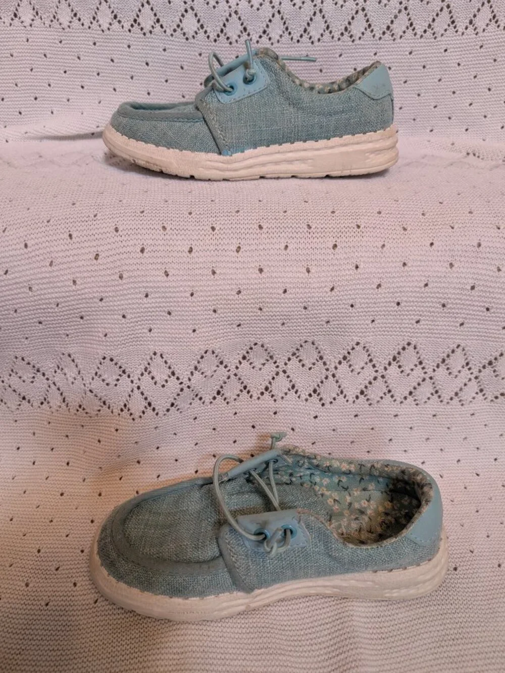 Blue slip on shoes with elastic size 13/1